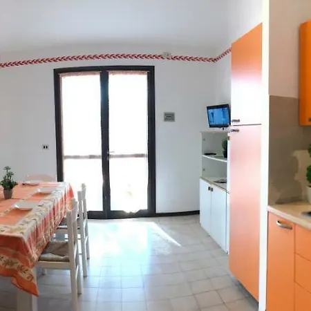 Cinzia Pool * Бібіоне