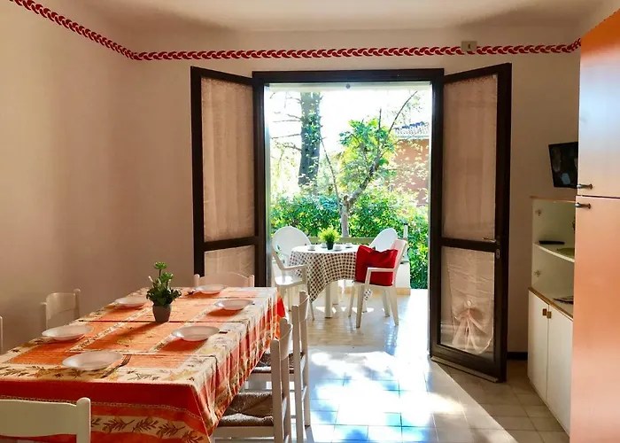 Cinzia Pool * بيبيوني